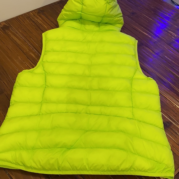 FABLETICS MARINA PACKABLE PUFF VEST💖 - Picture 8 of 8